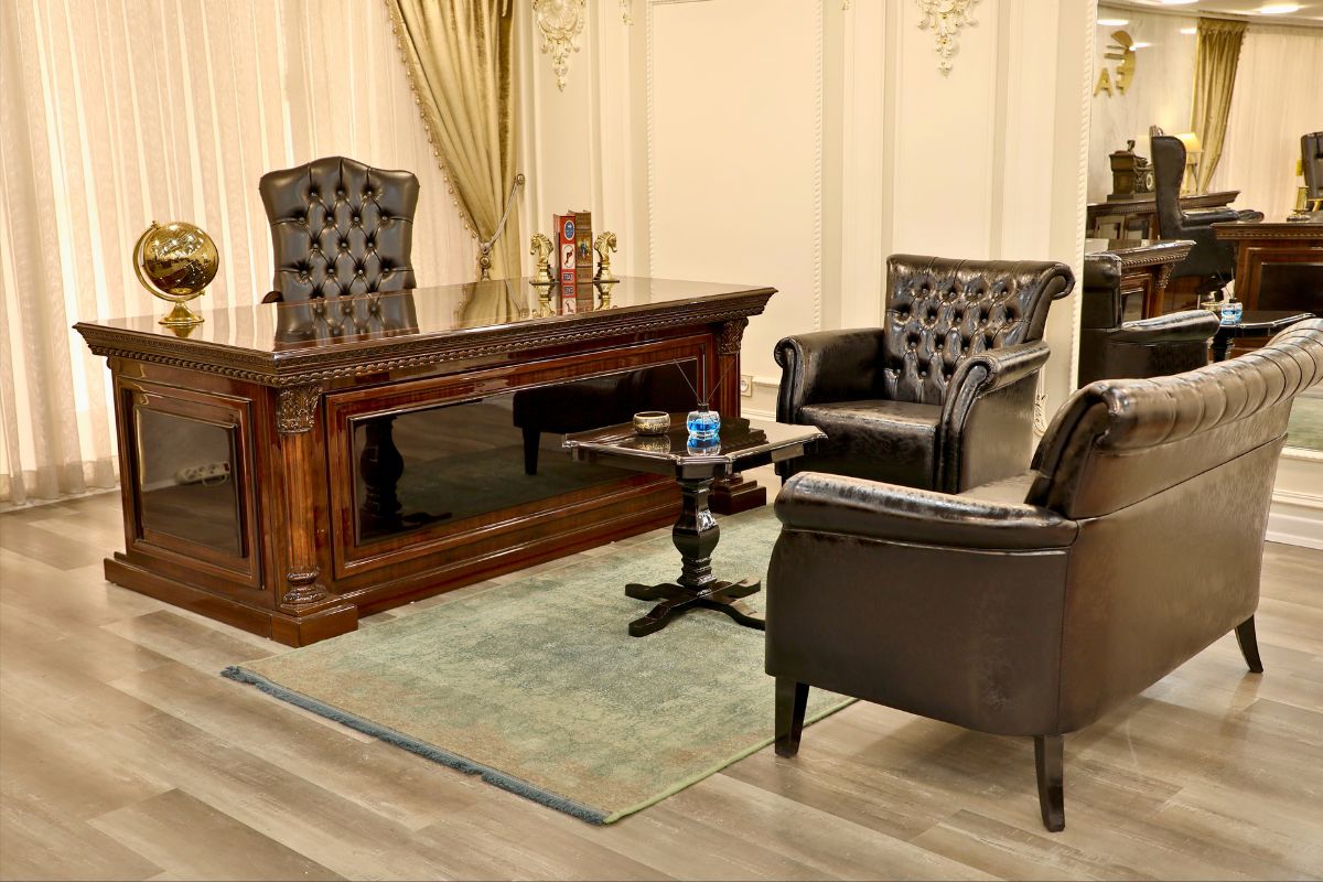 مواد مناسب اتاق مدیریت